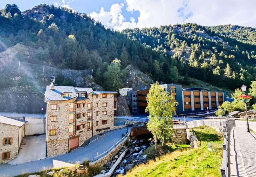 Unico Piso Colorido Y Divertido En Ransol - Increibles Vistas Al Rio Y Naturaleza - Ideal Familias L By Bonesvacances Andorra-a-Velha Exterior foto